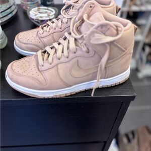 Nike Dunk High Performance Women's Beige High-Top Sneakers